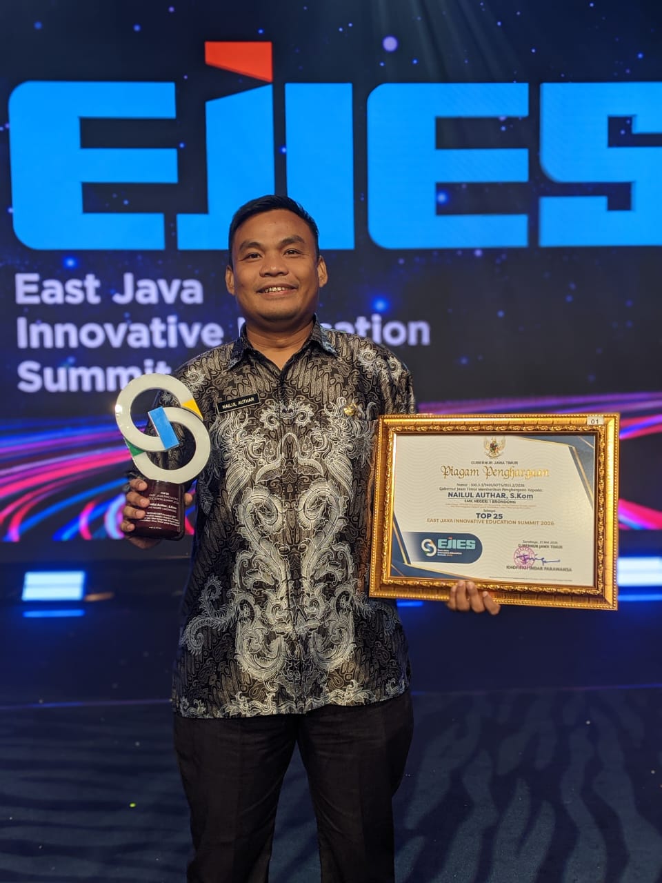 Guru TKJ SMKN 1 Brondong Raih Top 25 Inovasi Terbaik EJIES 2026 Melalui “Integritest”